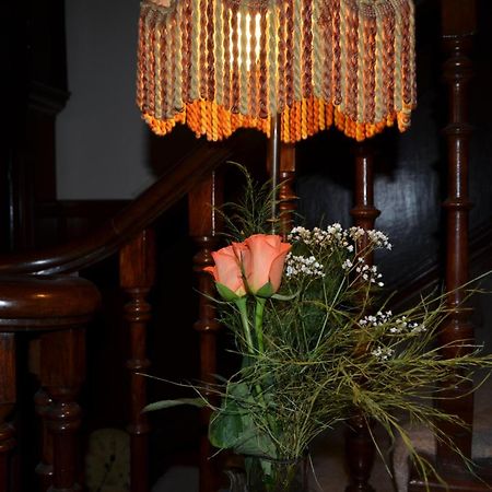 The Priory B&B Whitchurch  외부 사진