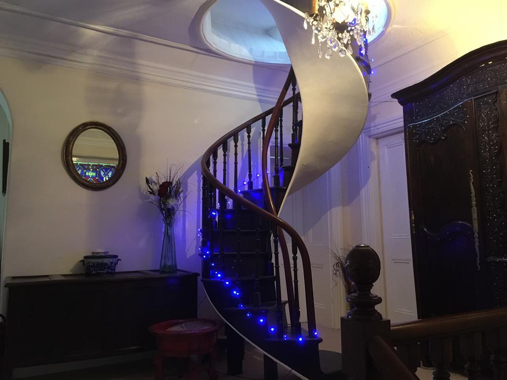 The Priory B&B Whitchurch  외부 사진