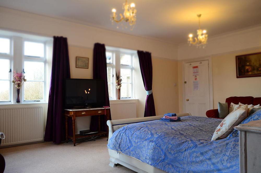 The Priory B&B Whitchurch  외부 사진